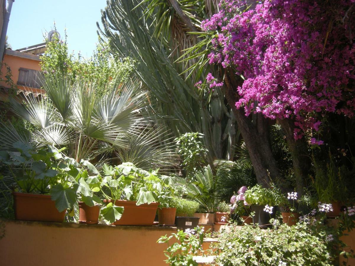 Via Dei Gerani B&B Sìnnai Dış mekan fotoğraf