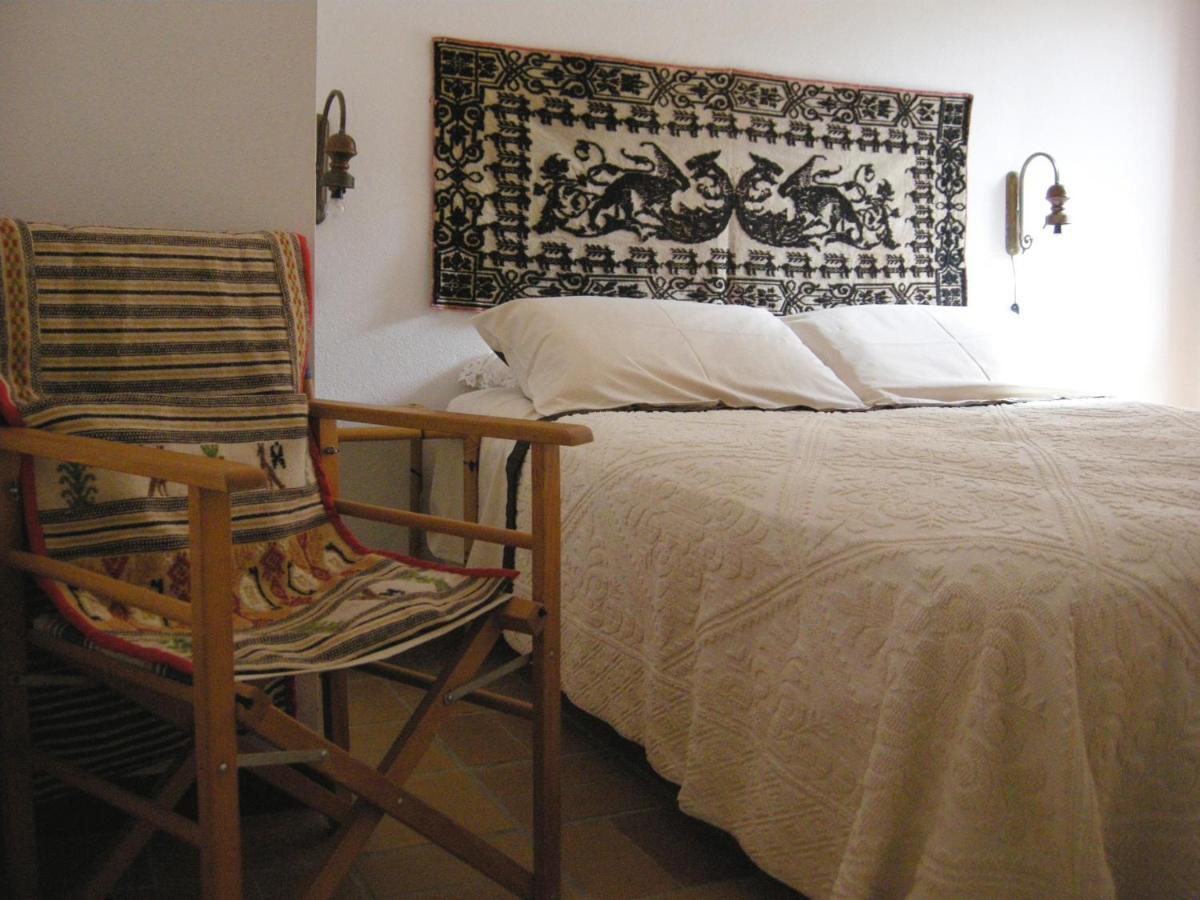 Via Dei Gerani B&B Sìnnai Oda fotoğraf