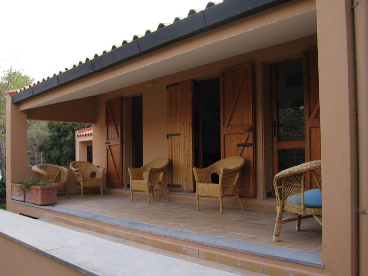 Via Dei Gerani B&B Sìnnai Dış mekan fotoğraf